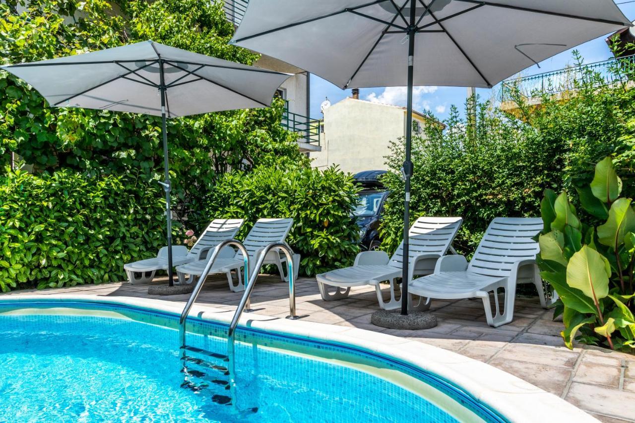 Regina Apartments Brodarica  Zewnętrze zdjęcie