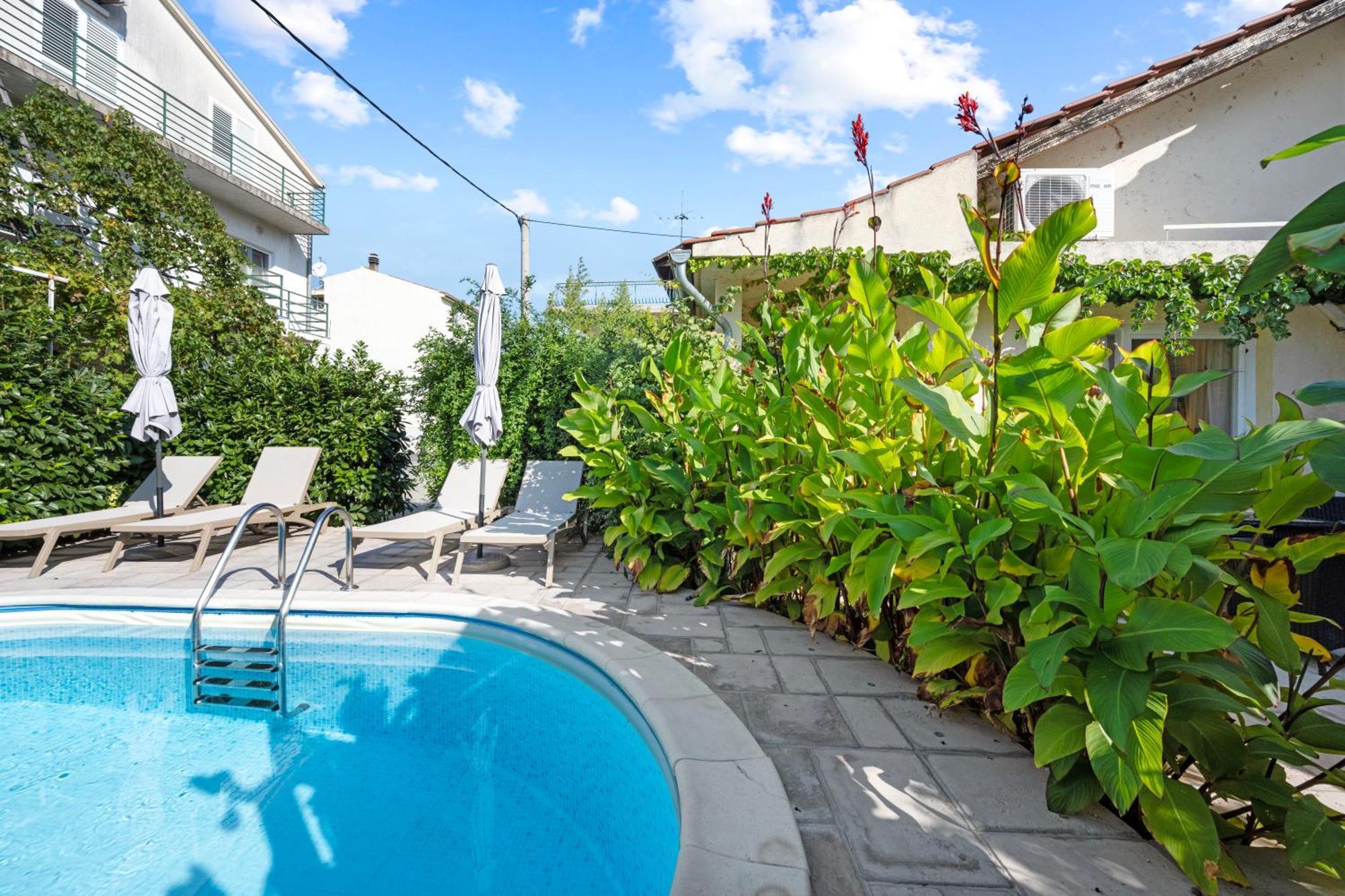 Regina Apartments Brodarica  Zewnętrze zdjęcie